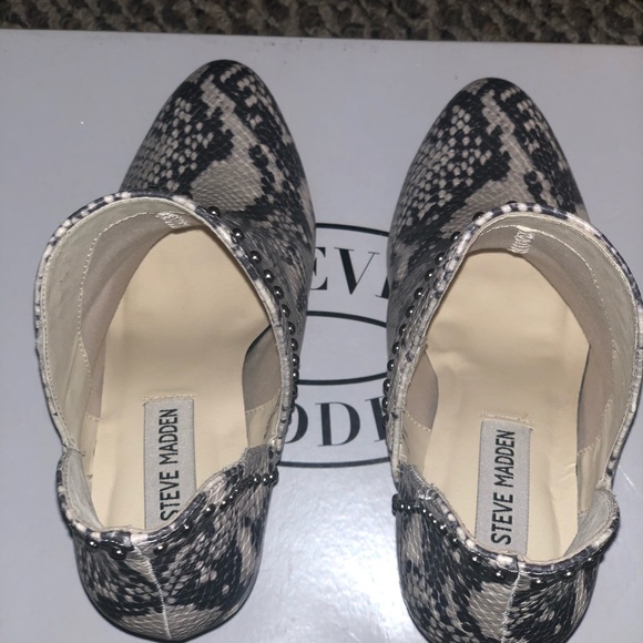 Steve Madden rockstar snakeskin ankle booties - Picture 5 of 7